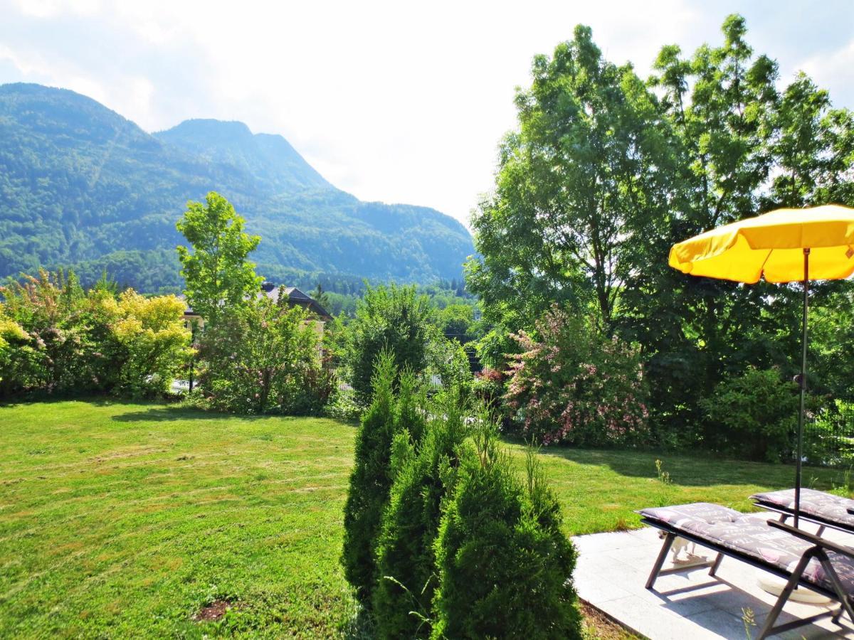Flores, Ferienhaus Oder Doppelzimmer, Im Gruenen, 5 Gehminuten Ins Zentrum, Parkplatz, Zero Emissions Bad Ischl Ngoại thất bức ảnh